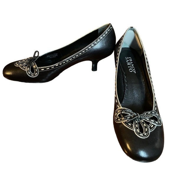 Franco Sarto Black Leather Round Toe Kitten Heel Pumps 8 - Picture 3 of 8